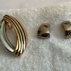 Lia Sophia Gold/Silver Slide and Earring Set from the 90’s